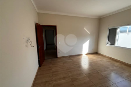 Casa à venda com 2 quartos, sendo 1 suíte, no condomínio Residencial Lagos D Icarai, Salto - SP