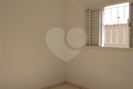 Casa térrea para venda, na cidade de Araraquara/SP.