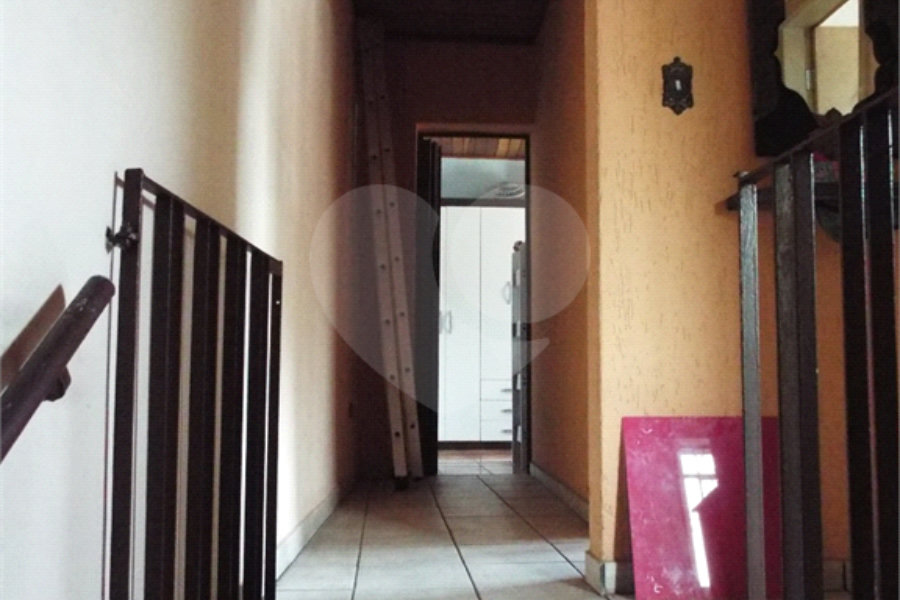 Sobrado à venda com 3 quartos, sendo 1 suíte, em Vila Mariana, São Paulo, SP