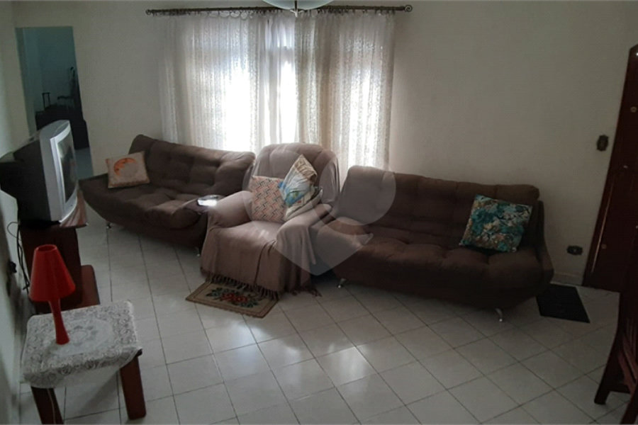 Sobrado à venda com 3 quartos, sendo 1 suíte, em Jardim Virginia Bianca, São Paulo, SP