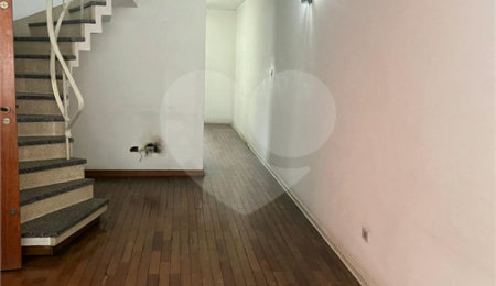 Casa à venda com 3 quartos, sendo 1 suíte, em Vila Cruzeiro, São Paulo, SP