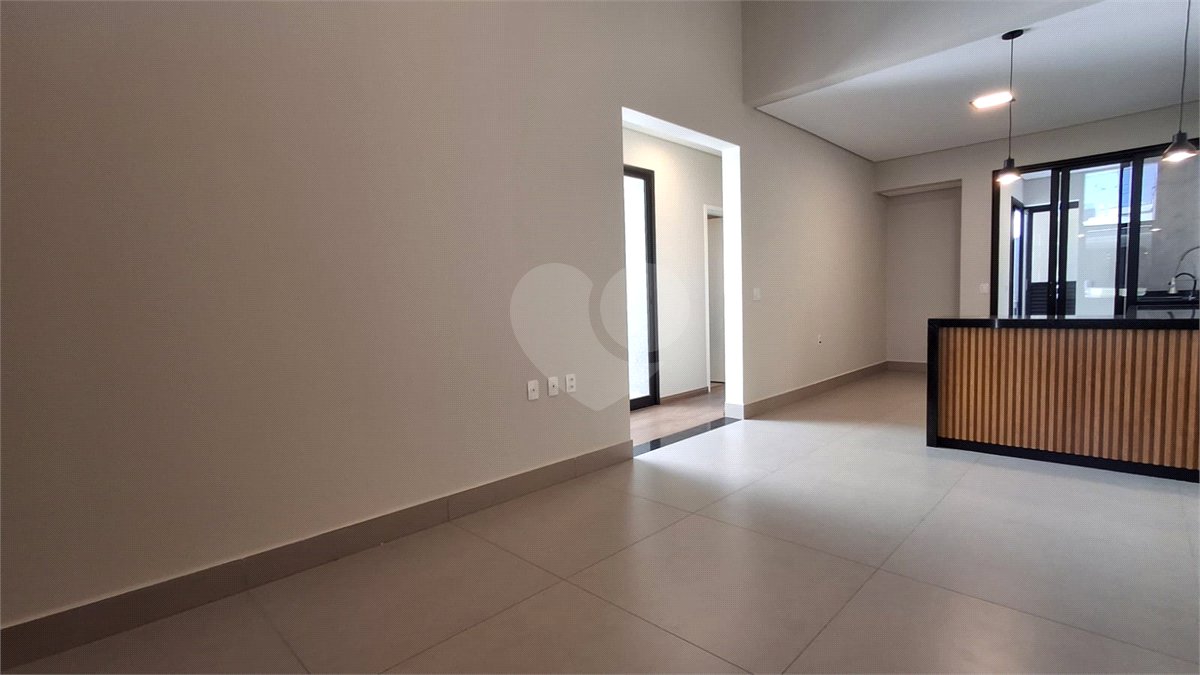 Casa à venda com 3 quartos, sendo 1 suíte, no condomínio Jardim Residencial Villagio Ipanema I, Sorocaba - SP