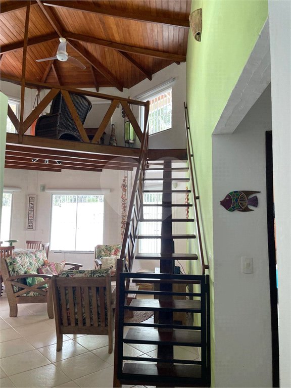 Casa à venda com 3 quartos, sendo 2 suítes,  em Maresias, São Sebastião, SP