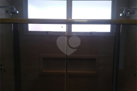Casa à venda com 4 quartos, sendo 2 suítes,  no condomínio Damha Iii, São Carlos - SP