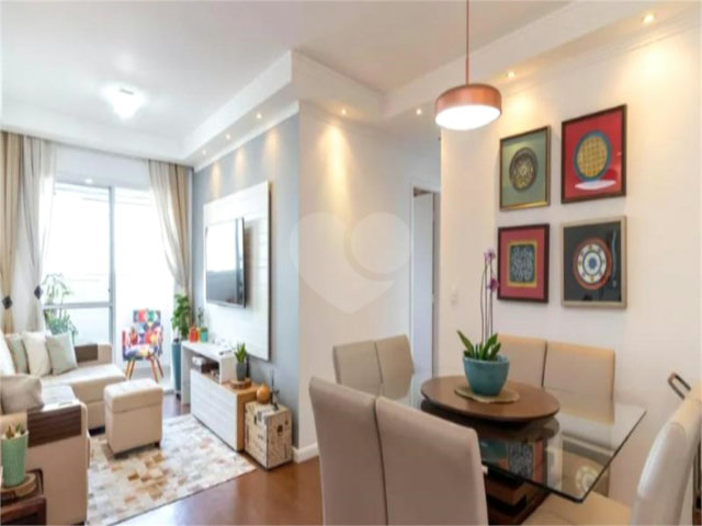 Apartamento à venda com 3 quartos, sendo 1 suíte,  em Tucuruvi, São Paulo, SP