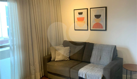 Apartamento para alugar com 2 quartos, sendo 1 suíte, em Vila Olímpia, São Paulo, SP