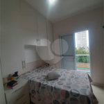 Casa à venda com 3 quartos no condomínio Pedro Voss, São Paulo - SP