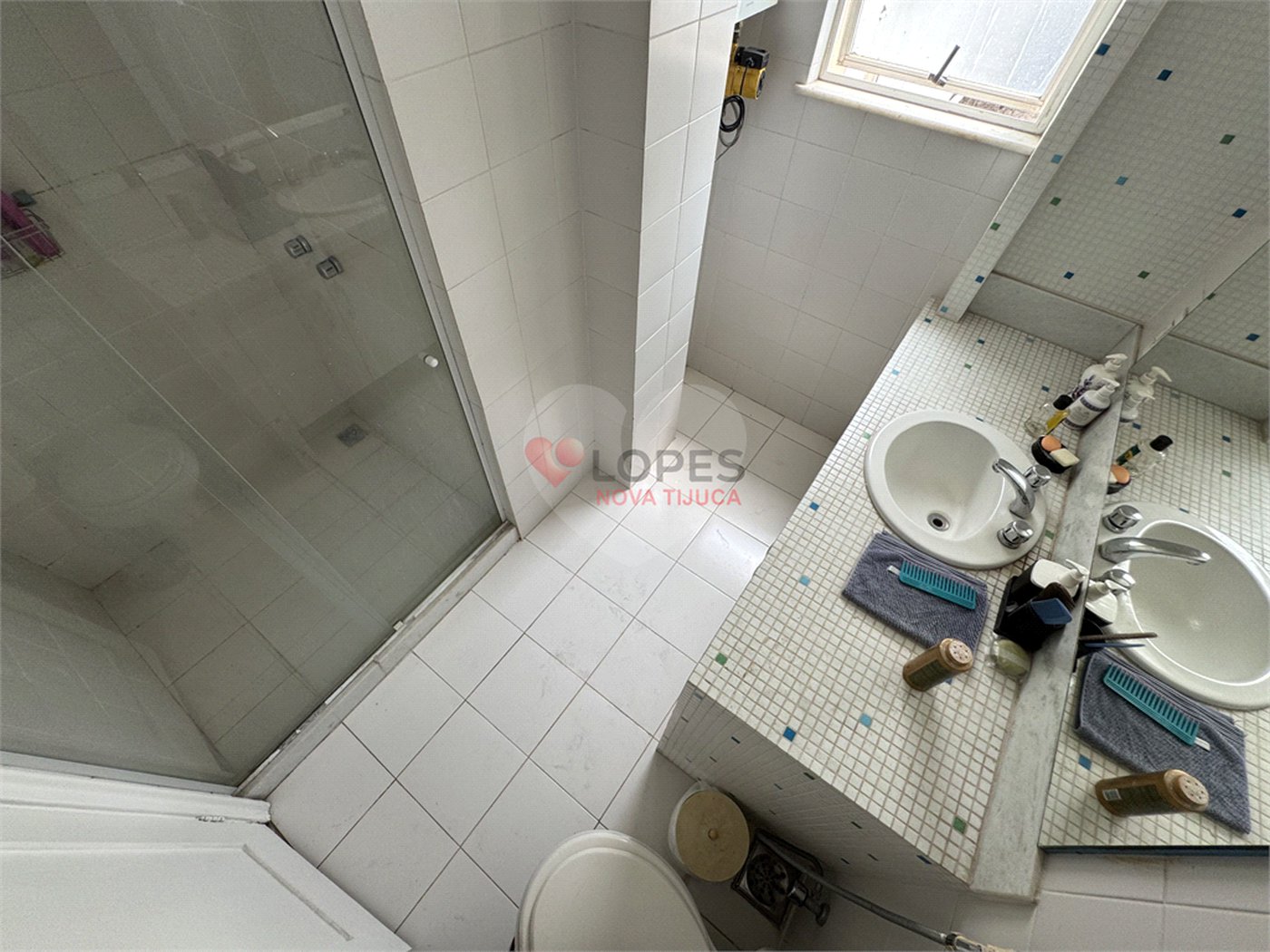 Cobertura à venda ou para alugar com 4 quartos, sendo 2 suítes, em Andaraí, Rio de Janeiro, RJ