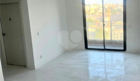 Apartamento à venda com 2 quartos em Santo Cristo, Rio de Janeiro, RJ