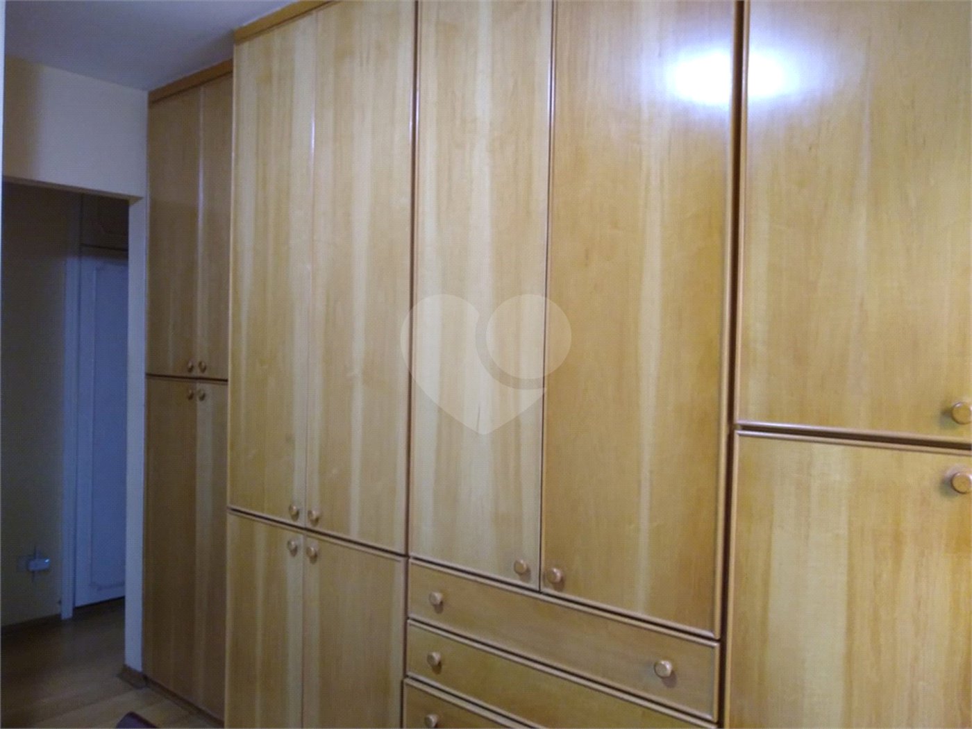 Apartamento à venda com 3 quartos, sendo 1 suíte,  em Real Parque, São Paulo, SP