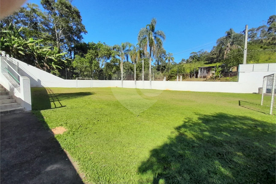 Chácara à venda com 3 quartos em Lavras, Mairiporã, SP