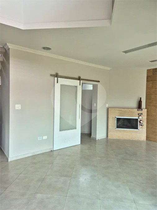 Casa à venda ou para alugar com 3 quartos, sendo 1 suíte, no condomínio Villagio Capriccio, Louveira - SP