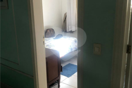 Casa à venda com 4 suítes em Caxingui, São Paulo, SP