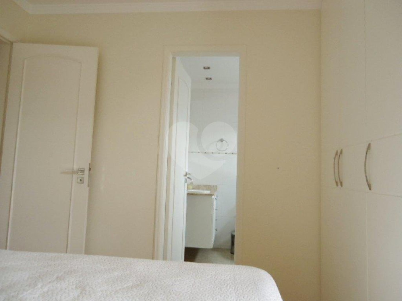 Apartamento à venda com 3 quartos, sendo 1 suíte, em Vila Guilherme, São Paulo, SP