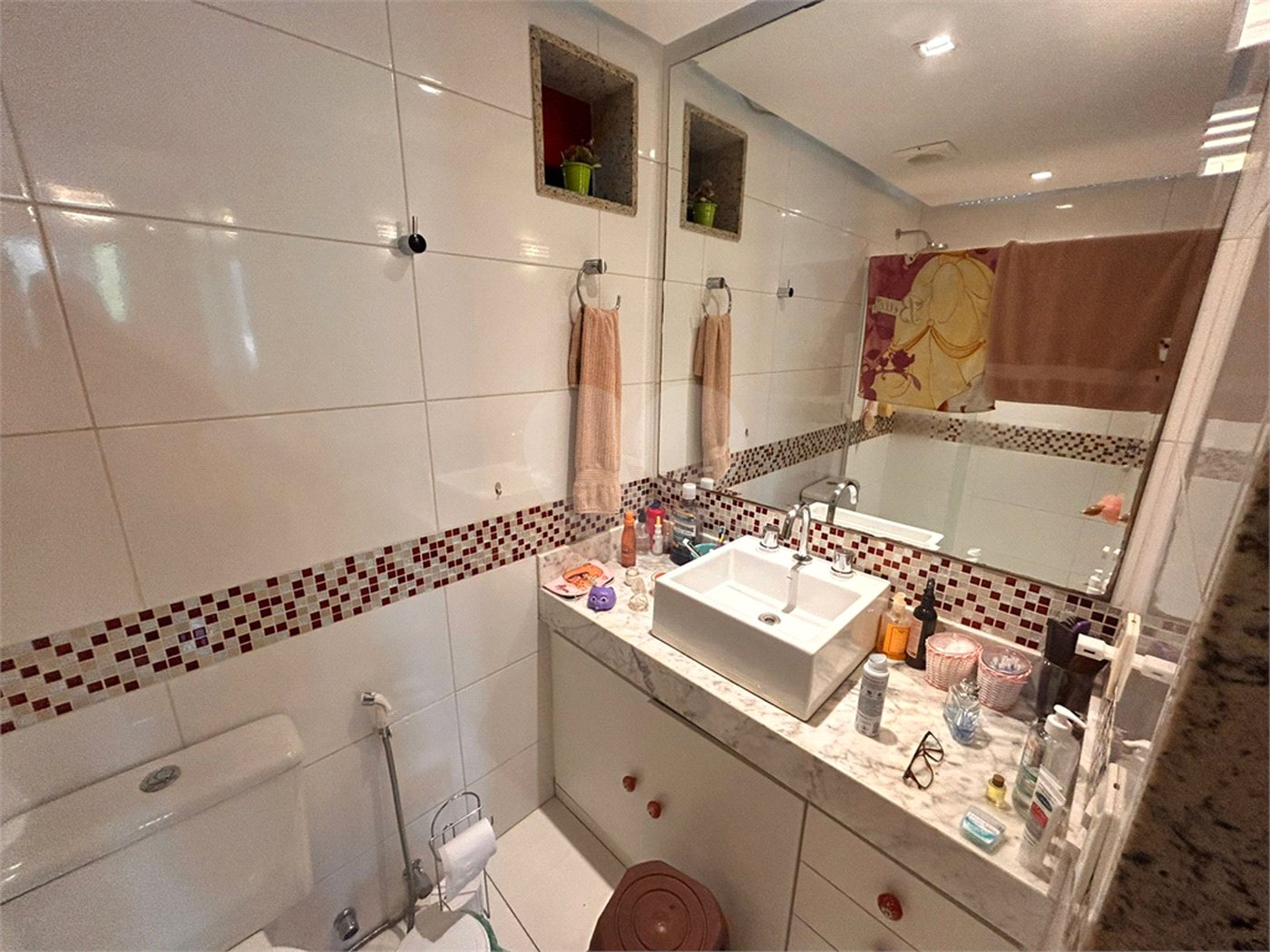 Apartamento à venda com 2 quartos, sendo 1 suíte, em Vila Isabel, Rio de Janeiro, RJ