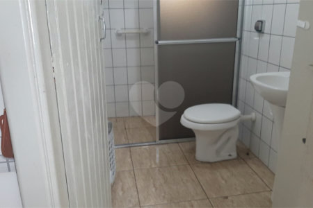 Casa à venda com 3 quartos em Vila Bertioga, São Paulo, SP