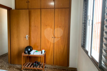 Sobrado à venda com 3 quartos em Jardim Oriental, São Paulo, SP