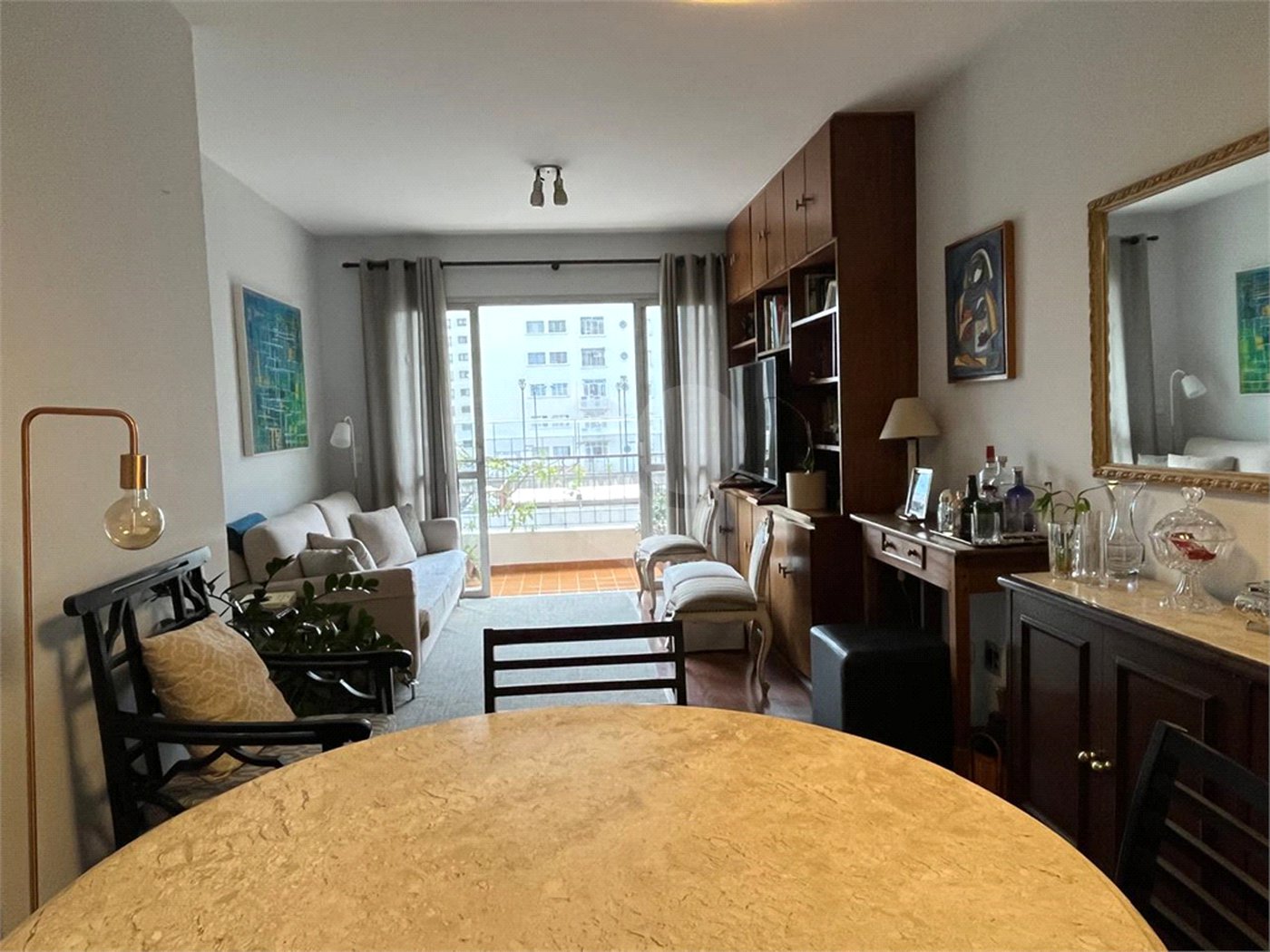 Apartamento à venda com 3 quartos, sendo 1 suíte, em Jardim Paulista, São Paulo, SP