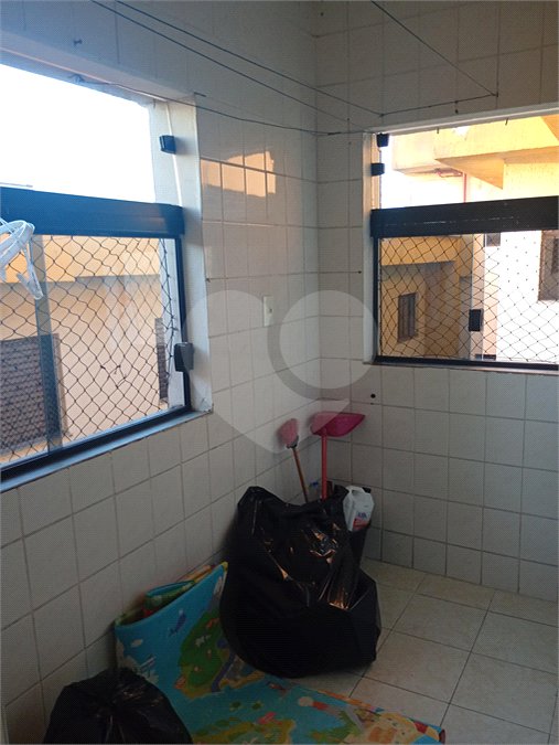 Apartamento à venda com 3 quartos, sendo 1 suíte, em Vila Oliveira, Mogi das Cruzes, SP