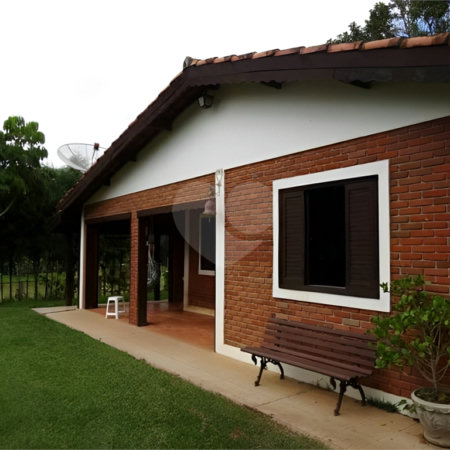 Chácara à venda com 3 quartos, sendo 1 suíte, em Morada do Sol, Sarapuí, SP