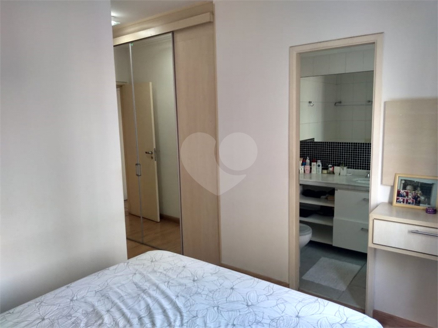 Apartamento à venda com 3 quartos, sendo 1 suíte,  em Vila Leopoldina, São Paulo, SP
