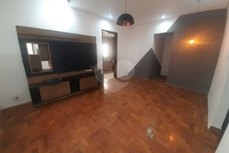 Casa de Vila à venda com 2 quartos em Vila Gustavo, São Paulo, SP