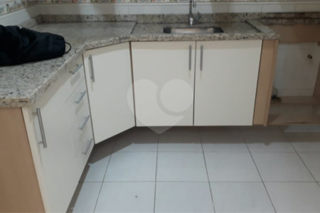 Casa em condomínio à venda com 3 quartos, sendo 1 suíte,  em Vila Natal, Mogi das Cruzes, SP