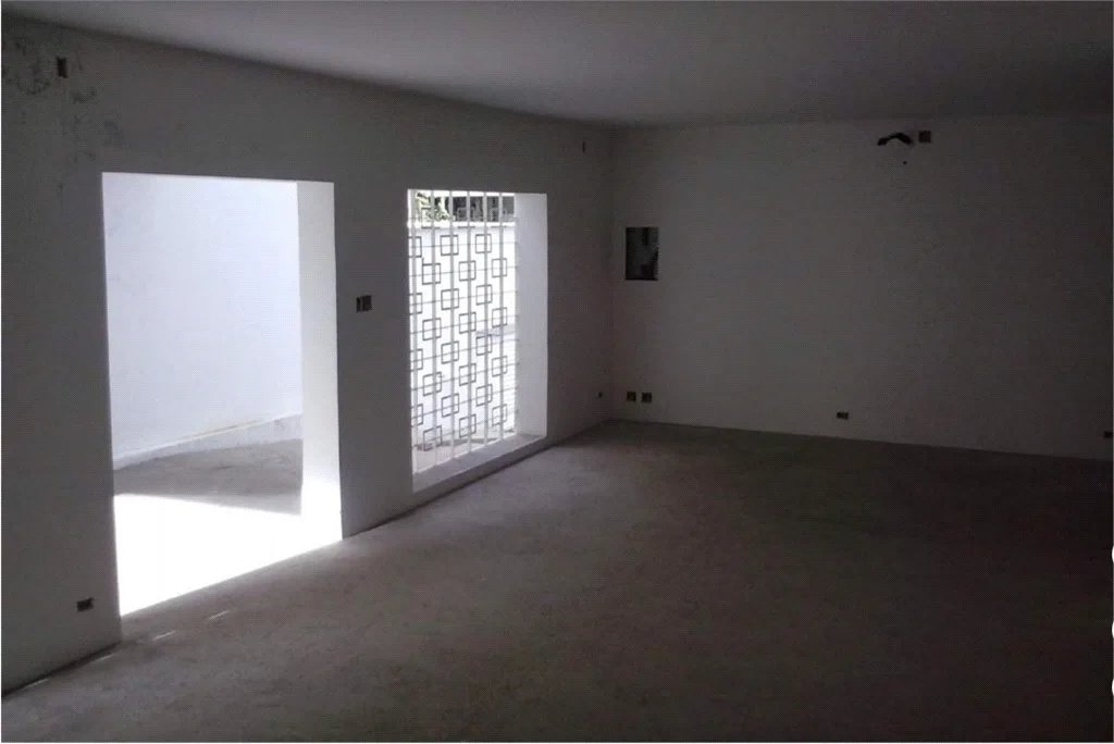Casa à venda com 4 suítes em Vila Cordeiro, São Paulo, SP