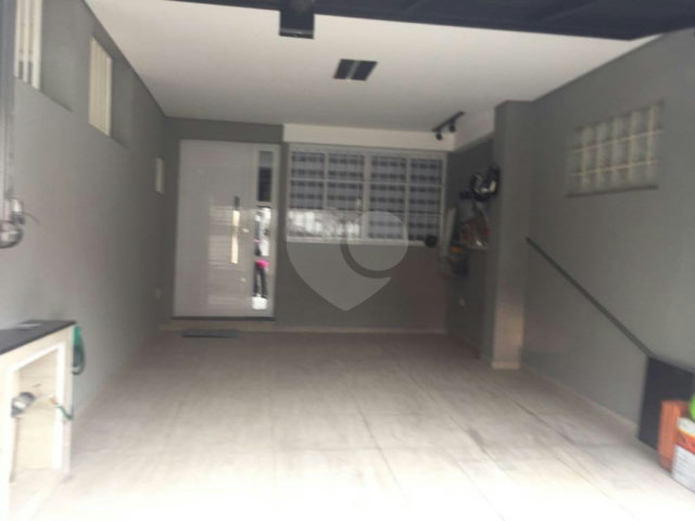 Sobrado à venda com 2 quartos em Santana, São Paulo, SP