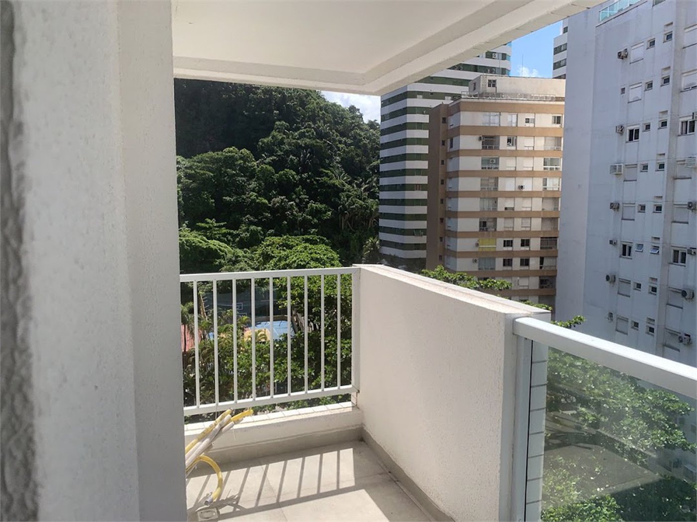 Apartamento Residencial à venda, Vila Alzira, Guarujá - AP1160.