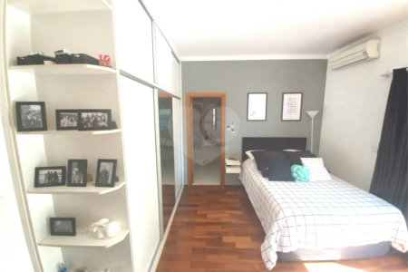 Casa à venda em Condomínio fechado em São Carlos Parque Faber 1