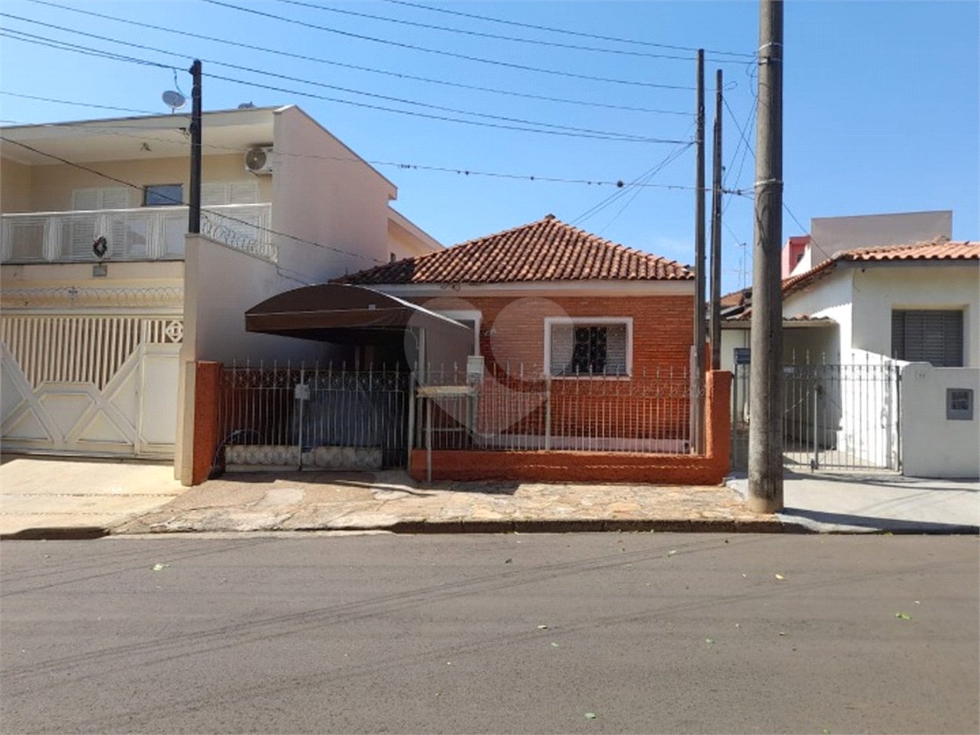 Casa com 2 dormitórios à Venda no Jardim Brasil