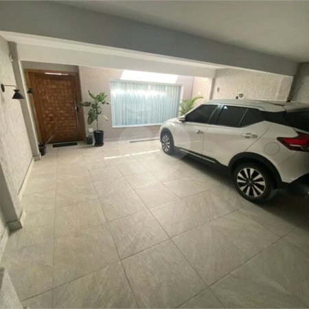 Sobrado à venda com 5 quartos, sendo 4 suítes, em Jardim Prudência, São Paulo, SP