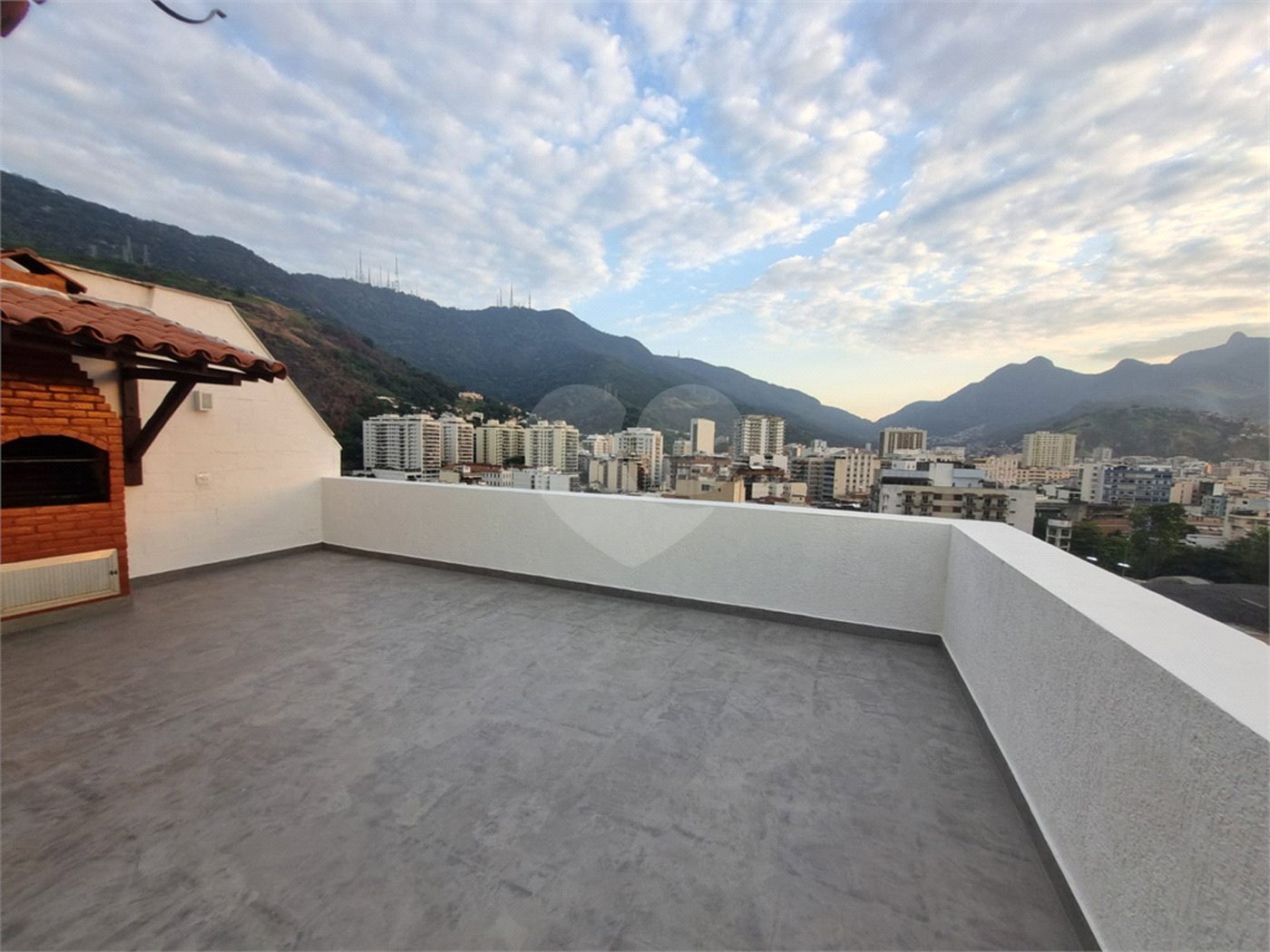 Cobertura à venda com 4 quartos, sendo 1 suíte, em Tijuca, Rio de Janeiro, RJ