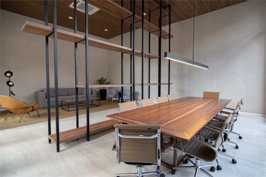 Apartamento à venda com 4 suítes em Real Parque, São Paulo, SP