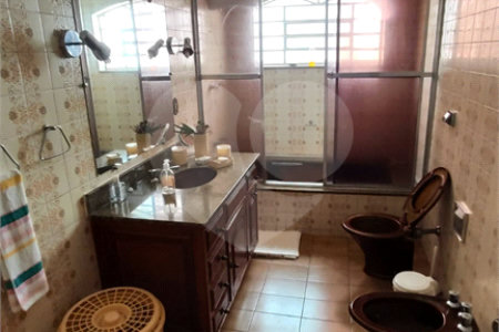 Casa Térrea à venda com 3 quartos, sendo 2 suítes, em Vila Oliveira, Mogi das Cruzes, SP