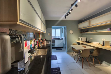 Apartamento à venda com 2 quartos, sendo 1 suíte, em Vila Andrade, São Paulo, SP