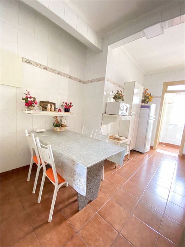 Apartamento com 3 dormitórios à venda, 150 m² por R$ 1.100.000,00 - Pitangueiras - Guarujá/SP