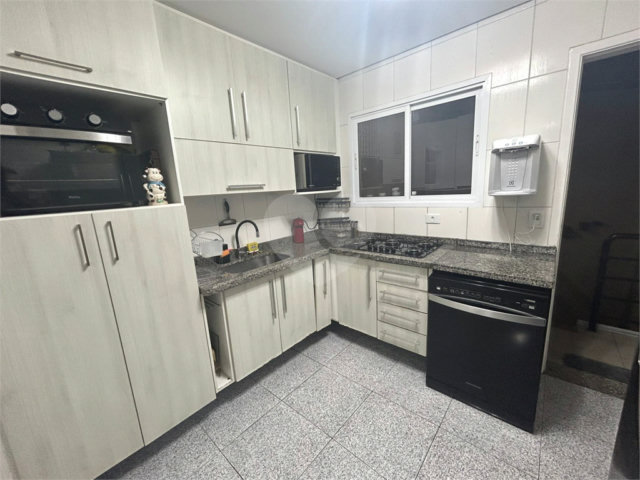 Casa à venda com 3 quartos, sendo 1 suíte,  no condomínio Residencial Villa Felicitá Ii, São Paulo - SP