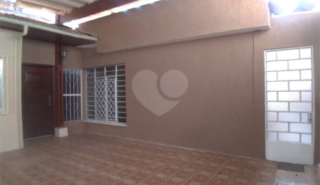 Casa Térrea à venda com 3 quartos, sendo 1 suíte,  em Horto, São Paulo, SP