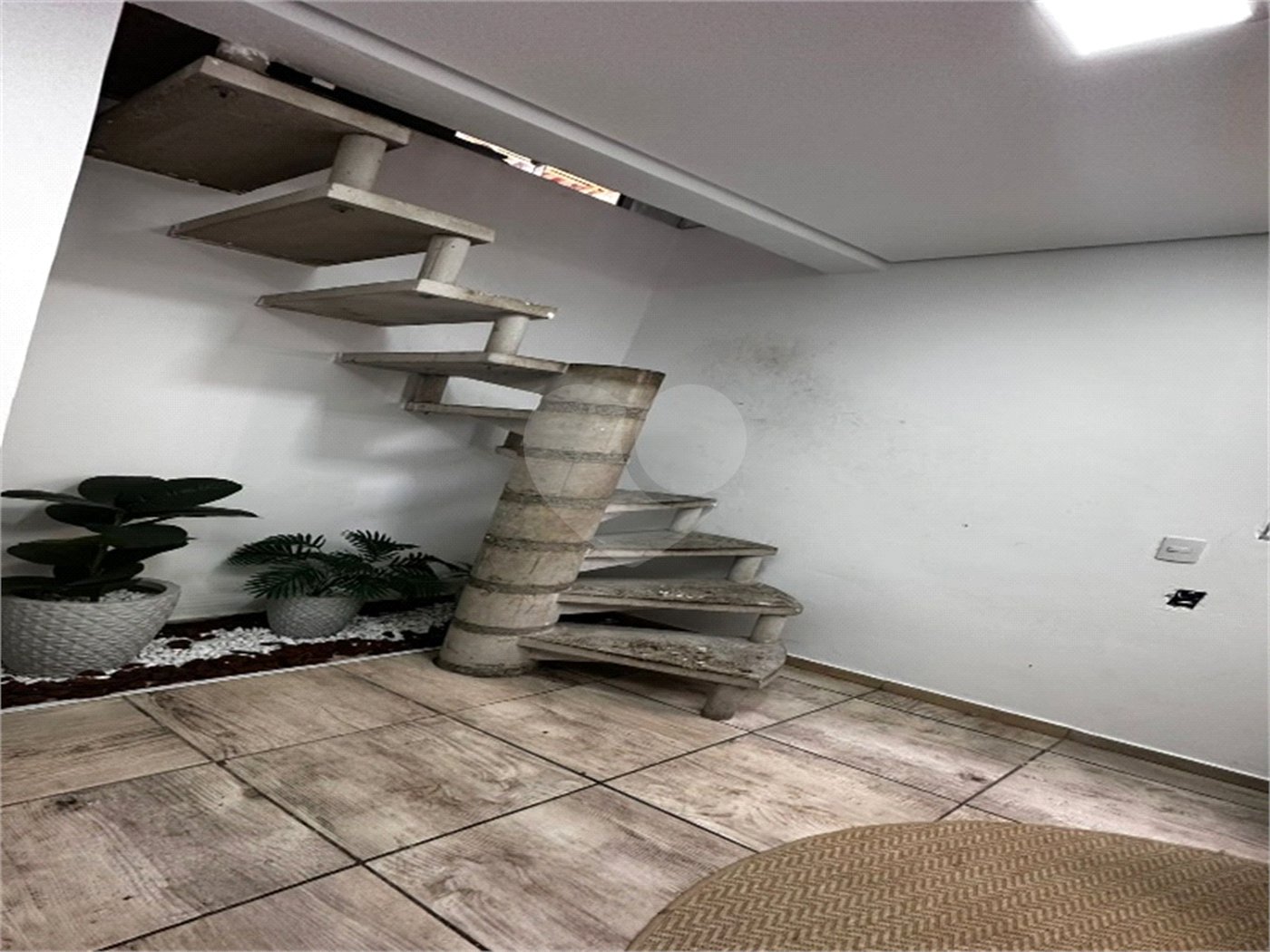 Sobrado à venda com 3 quartos, sendo 1 suíte, em Jardim Camila, Sorocaba, SP