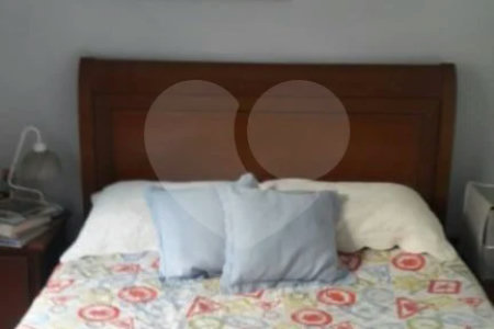 Sobrado à venda com 3 quartos, sendo 1 suíte, em Santa Teresinha, São Paulo, SP