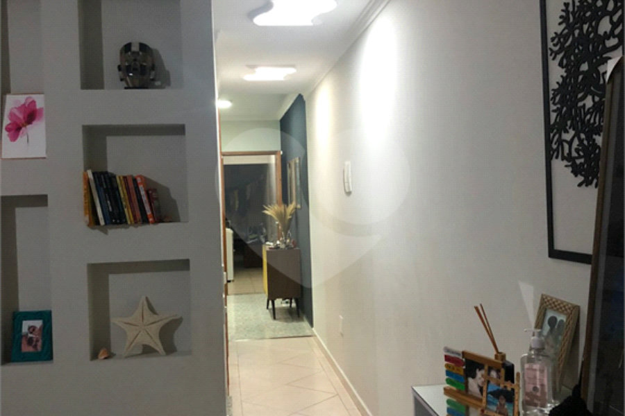 Sobrado à venda com 3 quartos, sendo 1 suíte, em Vila Tibiriçá, Santo André, SP