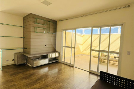 Apartamento à venda com 3 quartos, sendo 1 suíte, em Baeta Neves, São Bernardo do Campo, SP