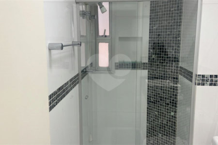 Apartamento à venda com 3 quartos, sendo 1 suíte, em Jardim Marajoara, São Paulo, SP