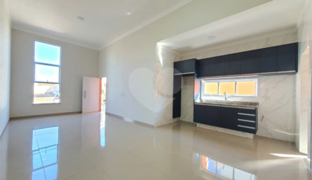 Casa à venda com 3 quartos, sendo 1 suíte,  no condomínio Residencial Reserva das Paineiras, Itapetininga - SP