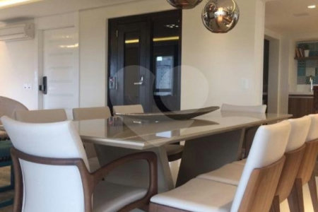 Apartamento à venda com 3 suítes em Vila Gomes Cardim, São Paulo, SP