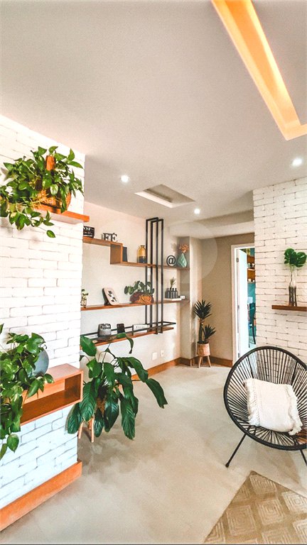 Apartamento à venda com 3 quartos, sendo 1 suíte, em Campo Grande, Rio de Janeiro, RJ