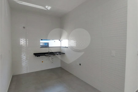 Casa à venda com 2 quartos, sendo 1 suíte,  em Vila São Paulo, Mogi das Cruzes, SP