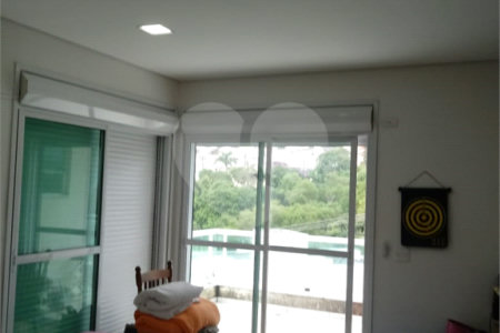 Casa à venda com 3 suítes,  no condomínio Aruã, Mogi das Cruzes - SP